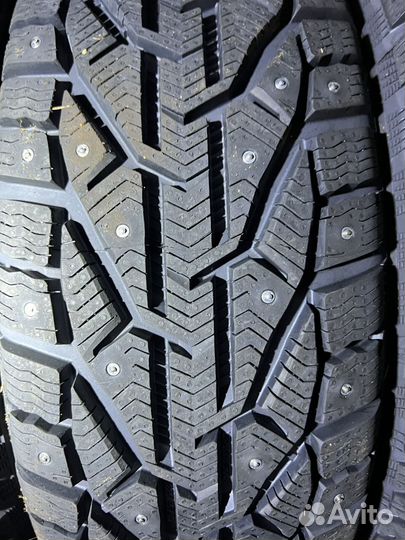 Tigar SUV Ice 225/65 R17 106T