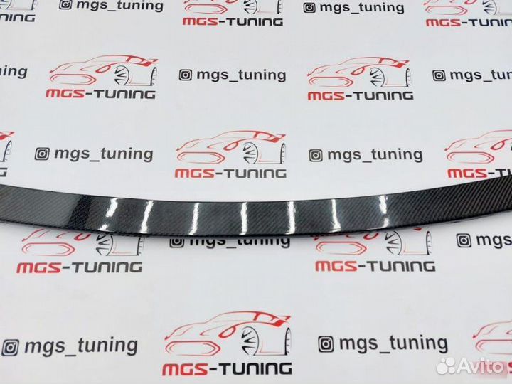 Спойлер на крышку багажника BMW X5 G05 Карбон