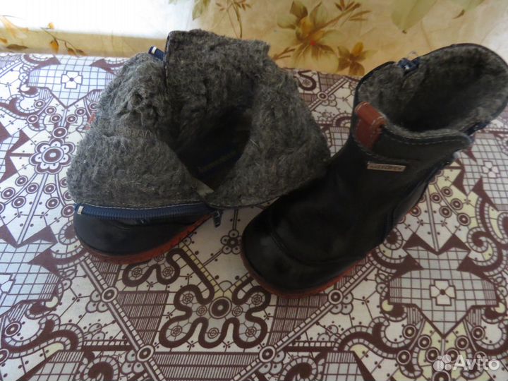 Обувь зимняя на мальчика. 23 р-р. Нат кожа и мех