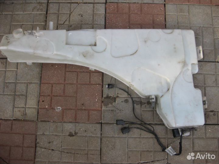 Бачок омывателя джля BMW E-71 X6