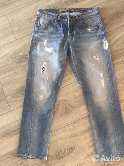 Джинсы женские guess