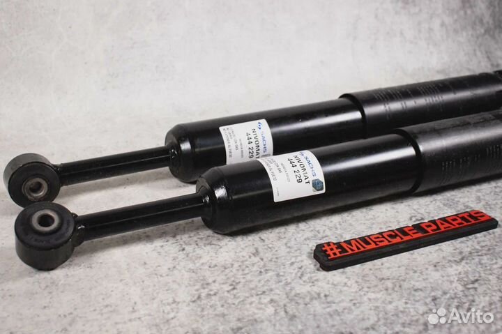 Амортизатор задний Chrysler 300c 05-07