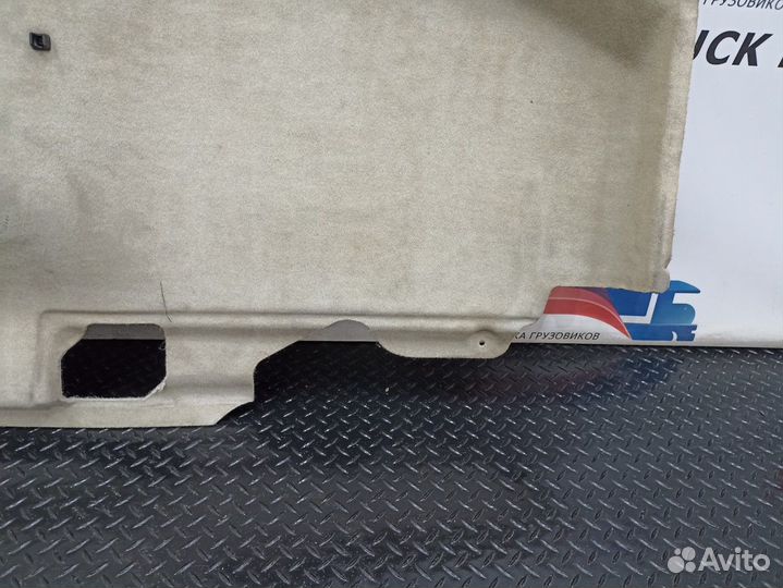 Обшивка салона левая Volvo FH