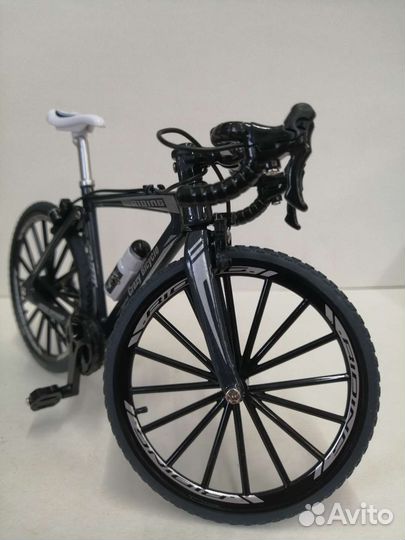 Модель велосипеда