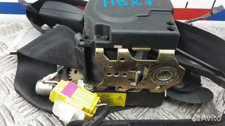 Ремень безопасности Volkswagen Touran 2003