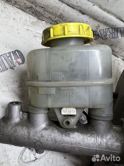 Вакуумный усилитель тормозов Nissan Avenir