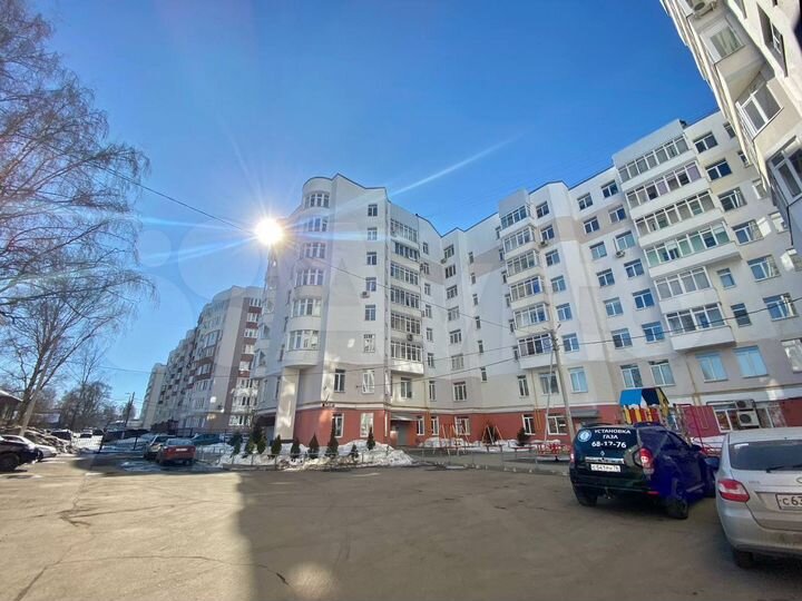 2-к. квартира, 73 м², 2/6 эт.