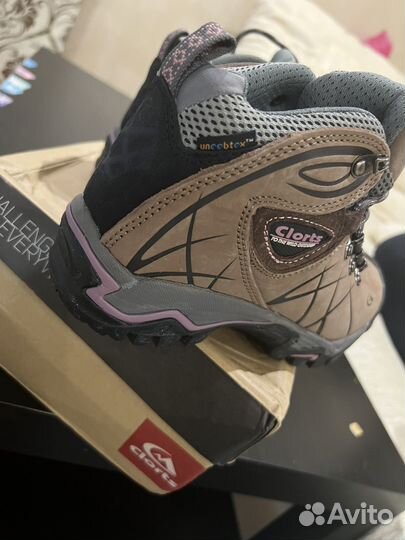 Ботинки женские