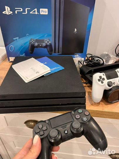 Ps4 pro 1tb 7208 400 игр