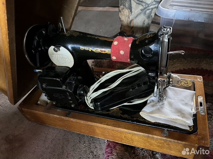 Швейная машина подольская