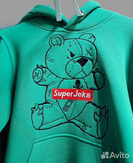 Машинная вышивка на одежде от 10 шт