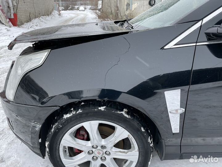 Крыло переднее левое Cadillac SRX 2 2010-2015