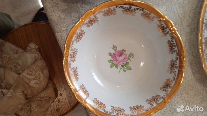 Фарфоровый сервиз 