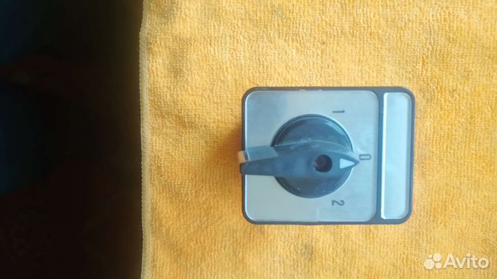 Переключатель силовой