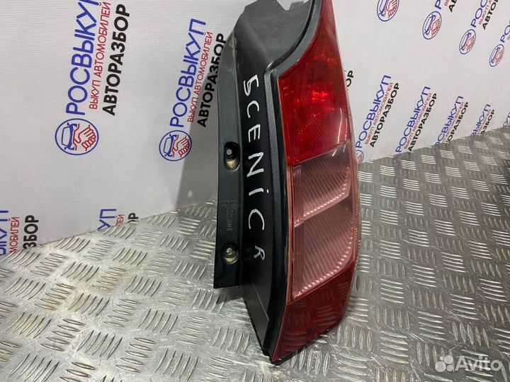 Фонарь правый Renault Scenic 2