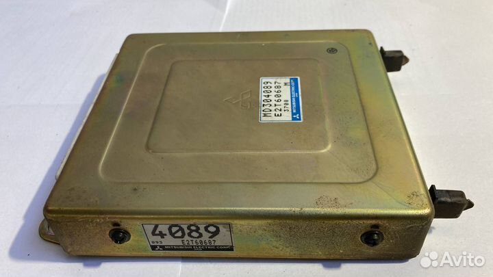 Блок управления двигателем Mitsubishi Galant 7