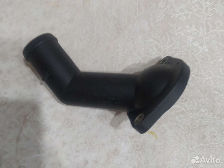 Фланец или корпус термостата