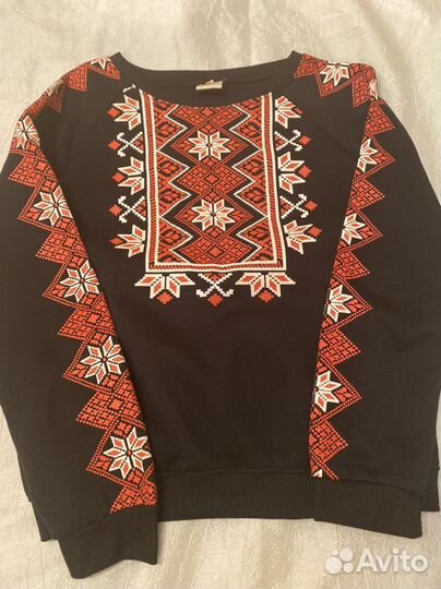 Вышиванка свитер