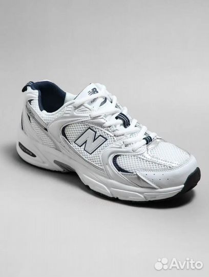 Абсолютно новые кроссовки New Balance 530