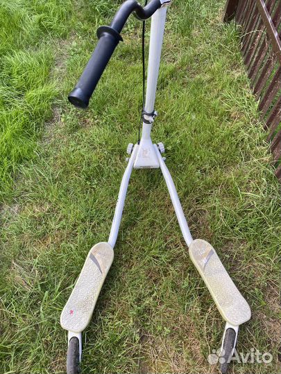 Карвинговый самокат