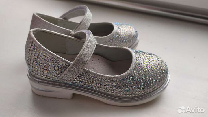 Туфли для праздника 26 р