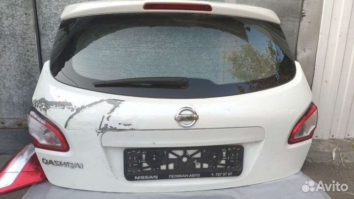 Дверь багажника со стеклом Nissan Qashqai (J10)