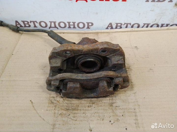 Суппорт тормозной передний левый Peugeot 307