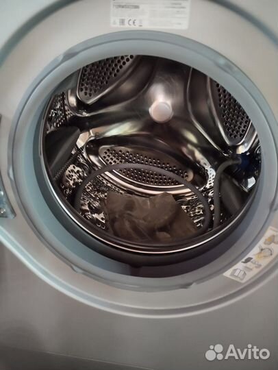 Стиральная машина LG FH2G6TD4 загрузка на 8 кг