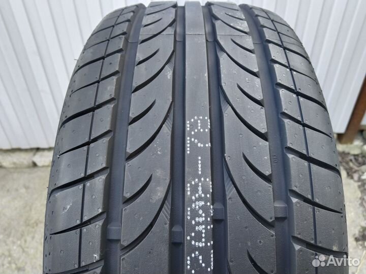 Westlake SA57 235/45 R18 98W