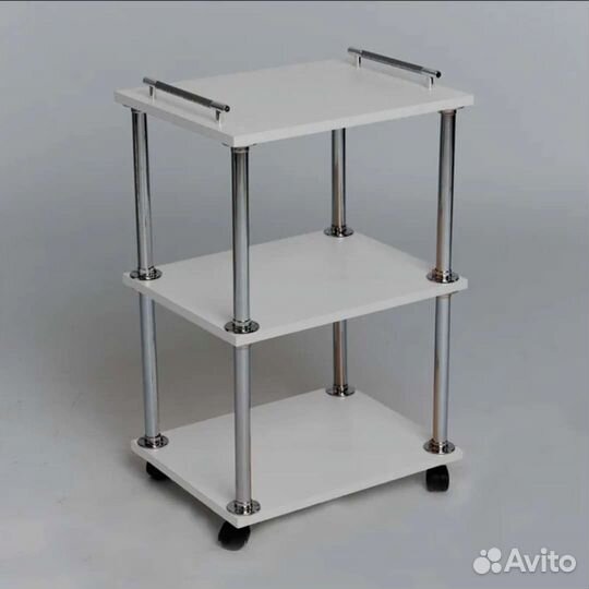 Этажерка на колесиках