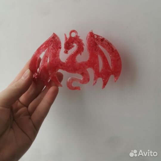 Дракон из эпоксидной смолы