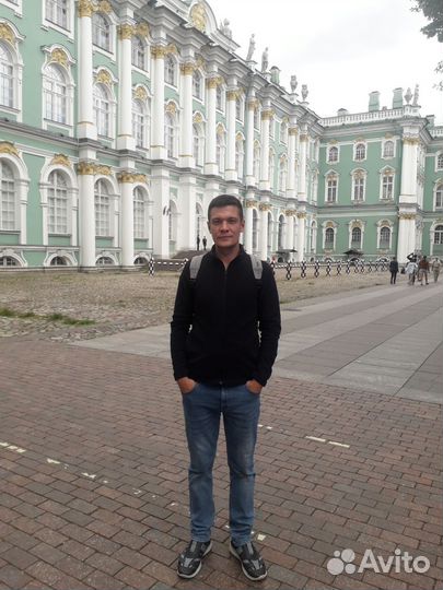 Менеджер по продажам мебели