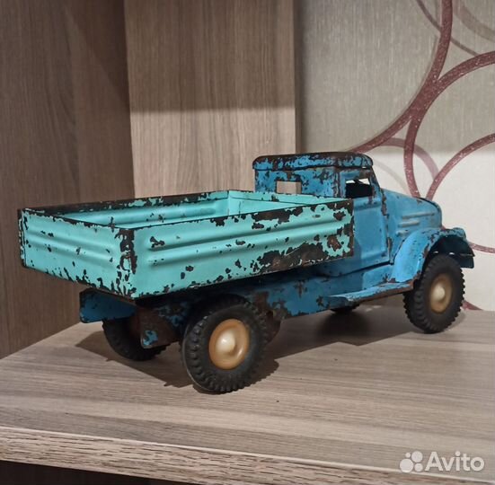 Железный грузовик СССР