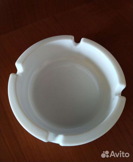 Пепельница коллекционная вск новая