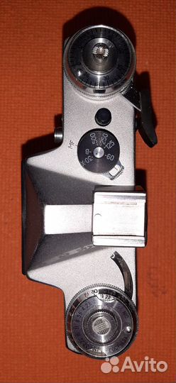 Фотоаппарат Зенит -Е, чехол, вспышка