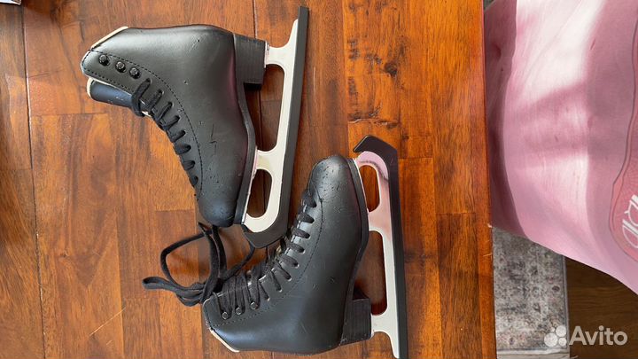 Коньки фигурные graf ace g размер 28, костюм трени