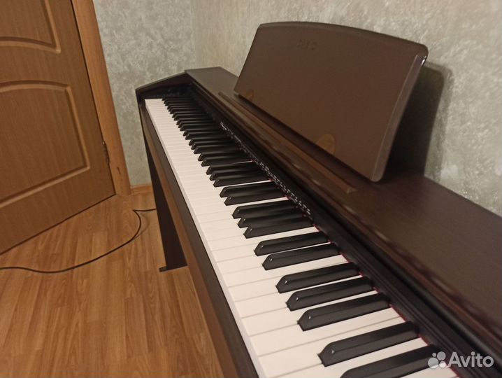 Цифровое пианино casio px-770