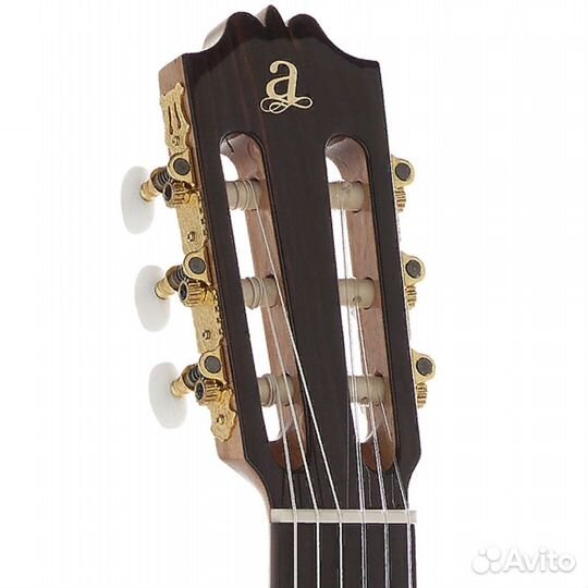 Классическая гитара Admira A6 Испания