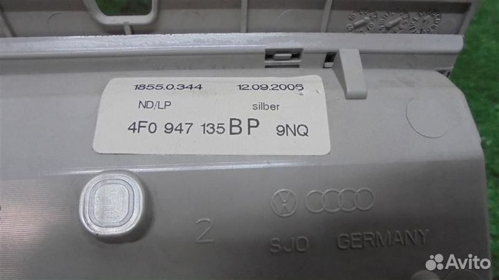 Плафон салонный Audi Allroad quattro 2005-2012