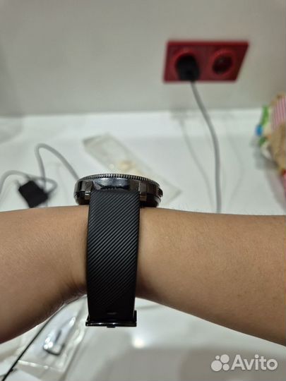 Samsung Gear Sport смарт часы