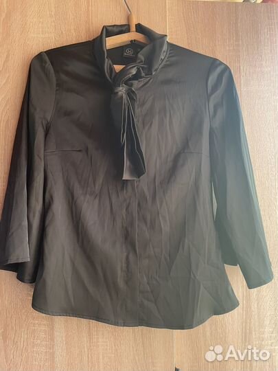 Атласная блузка женская