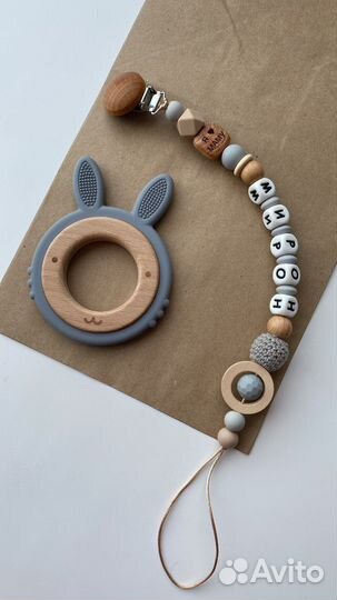 Именные держатели для пустышек, сосок