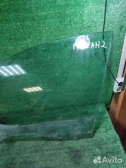 Стекло переднее левое Renault Megane 2
