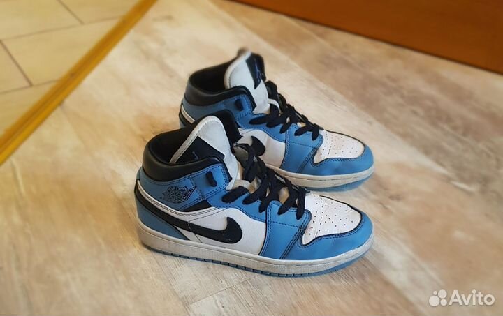 Кроссовки nike air jordan 1