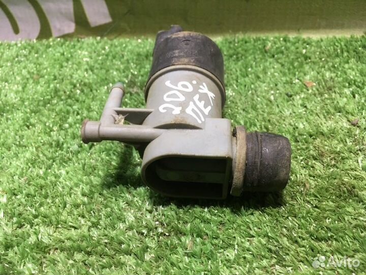 Моторчик стеклоомывателя Peugeot 206