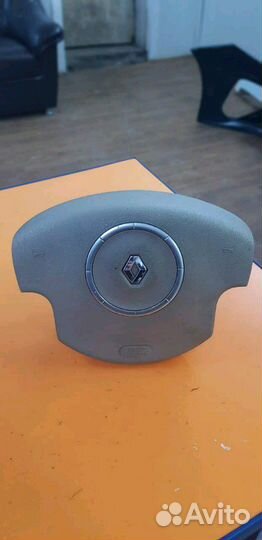 Безопасность на руль Renault Megane 2