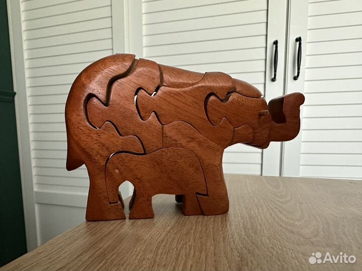 Головоломка пазл Слониха со слоненком дерево