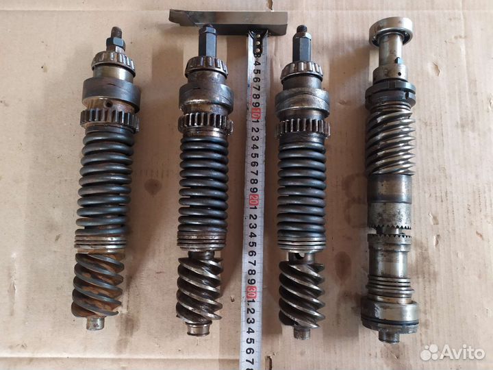 Коллекционный червячный вал фартука 16к20 1к62