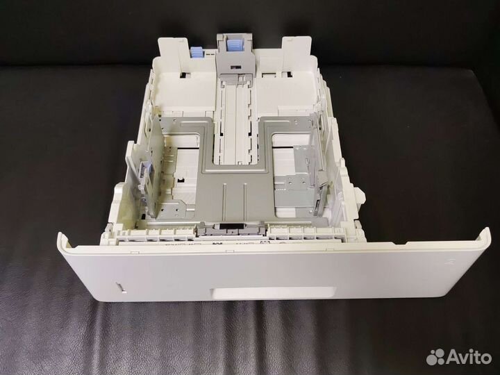 Лоток RM2-5690 HP M506