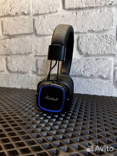 Беспроводные наушники Marshall Major (11)